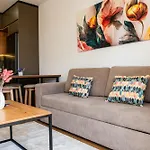 Quiet 1br With Balcony, Fast Wifi, Self Check-in Apartment Shkodra
