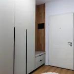 Quiet 1br With Balcony, Fast Wifi, Self Check-in 아파트 Shkodër