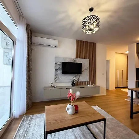 Daire Couple'S Spacious Apartment Near City Center Shkodër